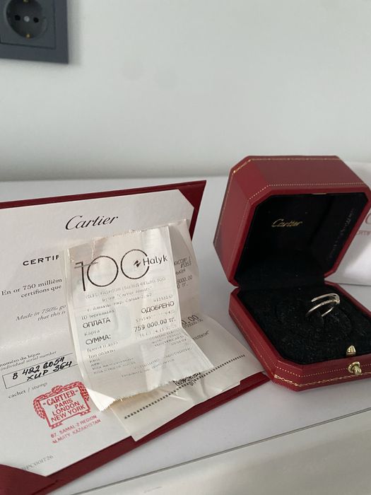 Продам кольцо cartier