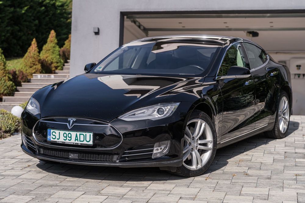 TESLA Model S 2015 — imagine 7