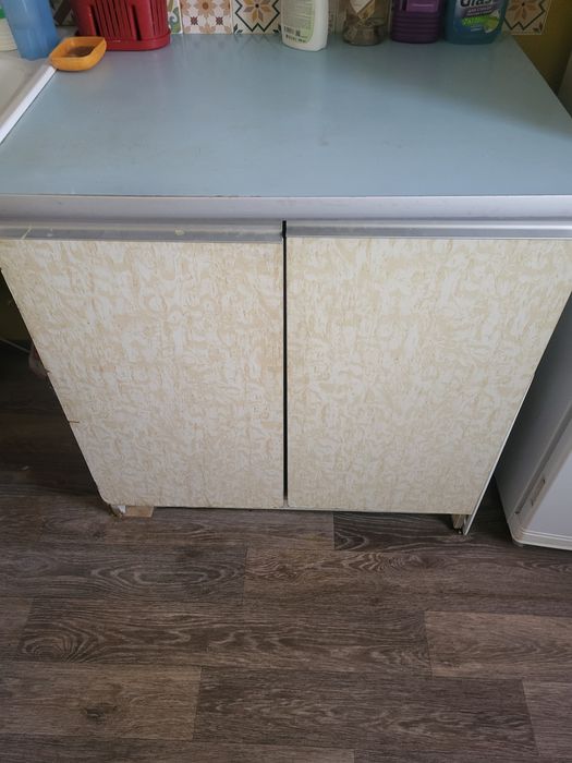 Отдам бесплатно мебель