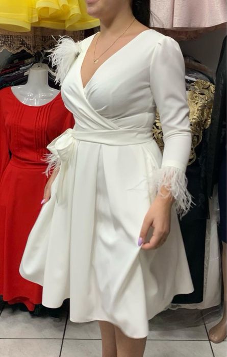 Rochie albă de seară