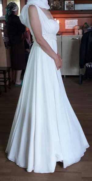 Свадебное платье размер 46