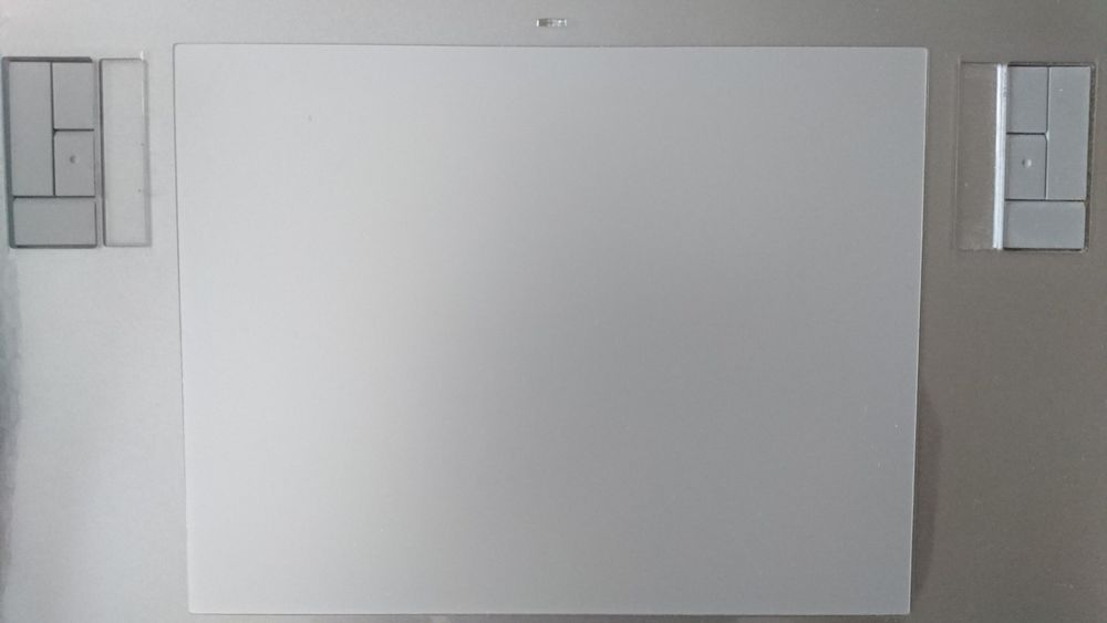 Графичен таблет Wacom Intuos 3 / M / PTZ-630 с 8 бутона / 25 см