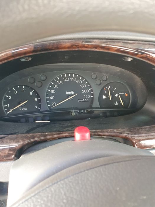 FORD Fiesta 1999 — imagine 5