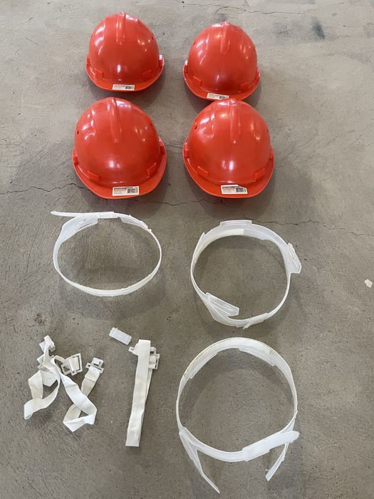 Каска защитная.