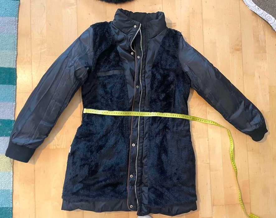 Geacă Shengada, imblanita, măsura M, NOUA