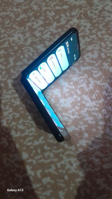 Samsung galaxy z flip3 5g