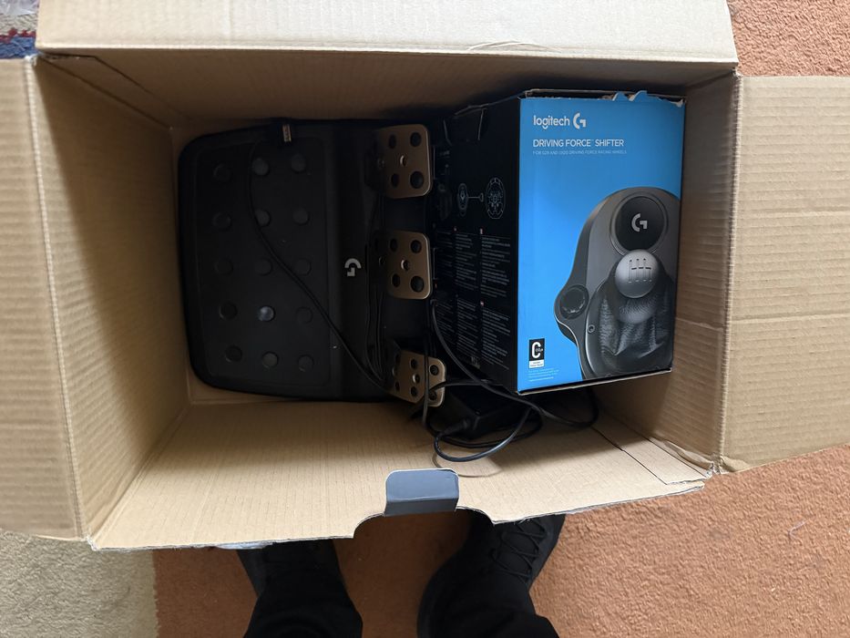 Logitech G923 cu schimbator