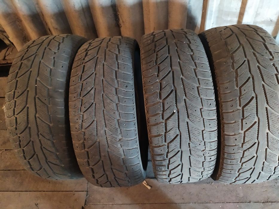 Продам резину летние и зимнюю
