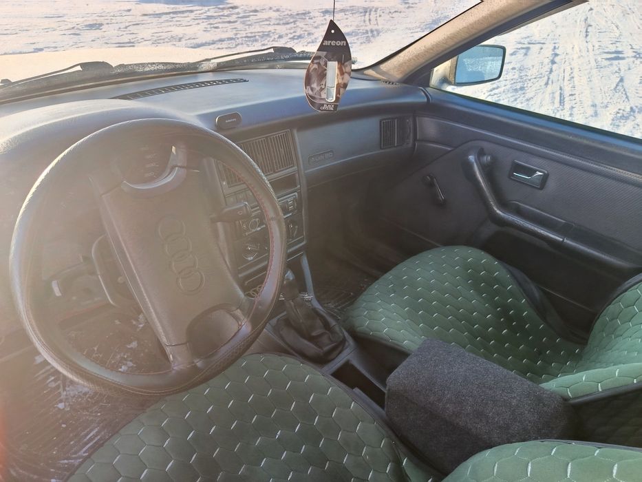 Продам Ауди б4 2 литра моно 1994 г