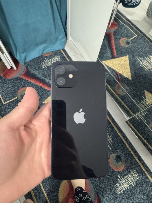 Продам айфон 12 256