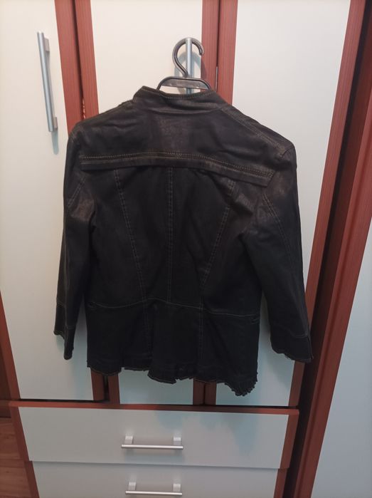 Дамски сака само за 10лв.