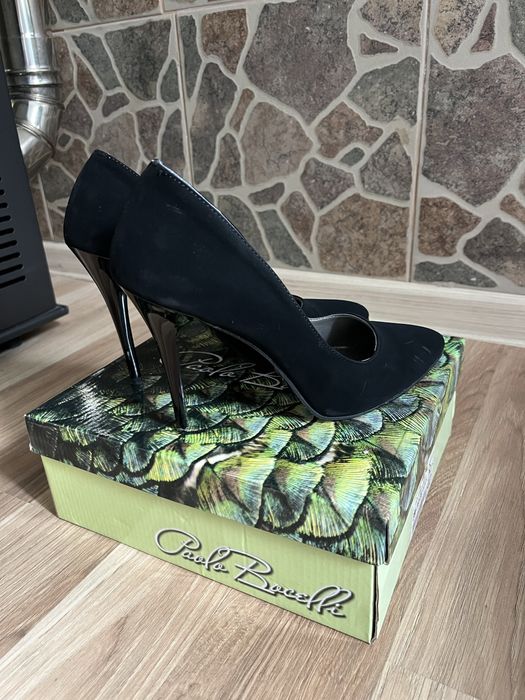 Бална рокля и подарък токчета