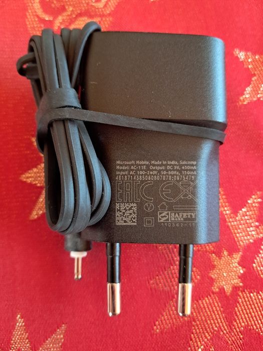 Зарядно за Nokia 108