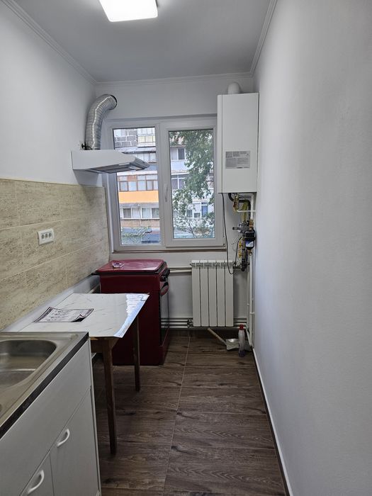 Apartament 2 camere Targu-Jiu  etajul 2