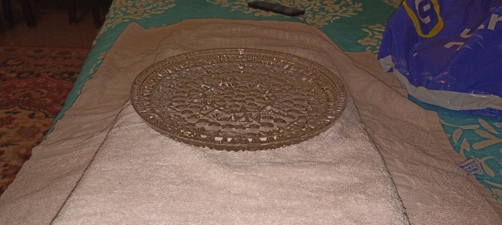 Продаю хрустальное блюдо