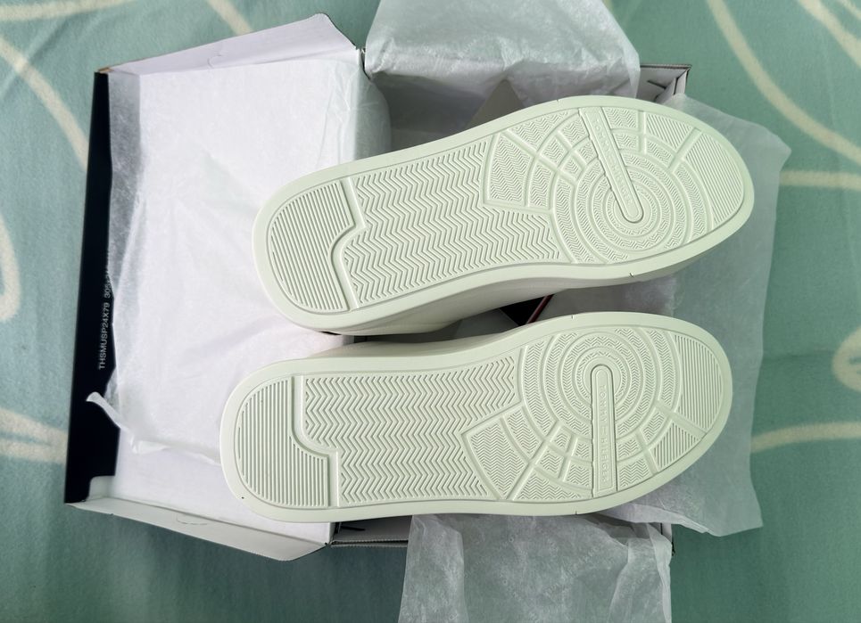 Sneakers pt bărbați - Tommy Hilfiger - 42