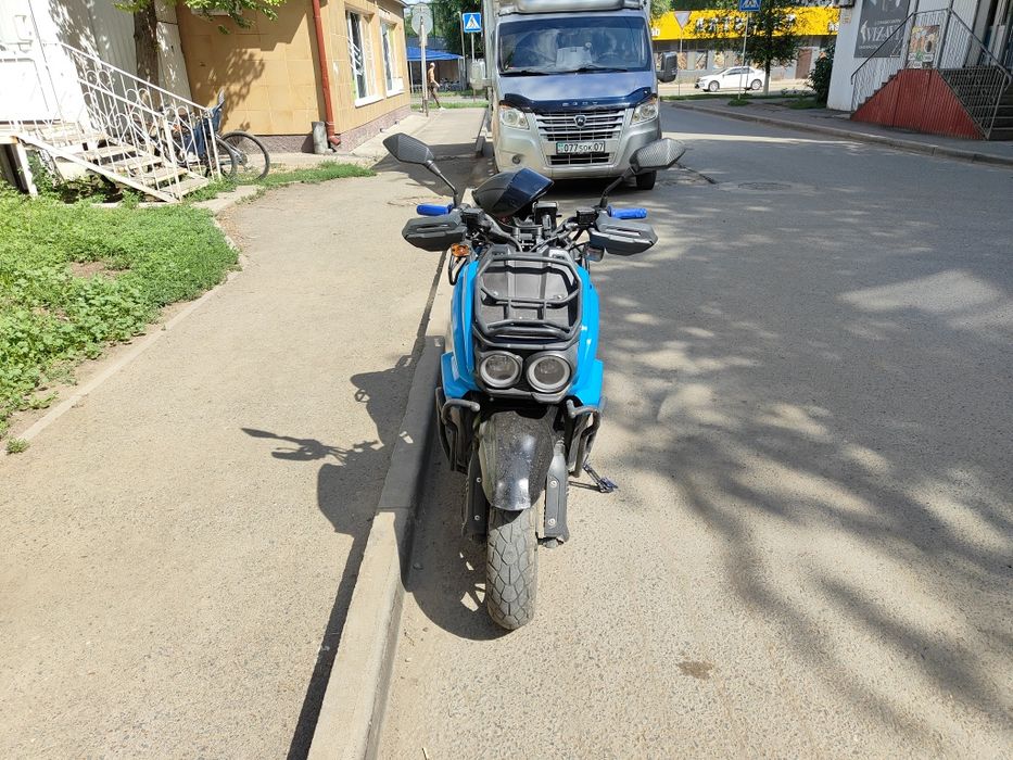 Продам скутер танк