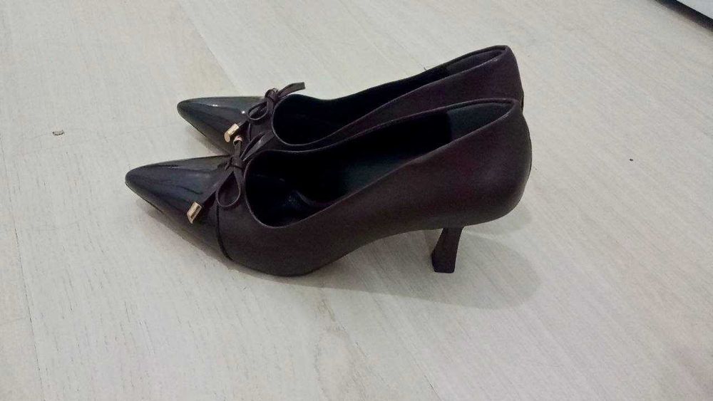 новая женская обувь