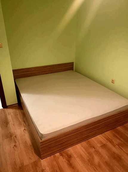 Дава се под наем Тристаен апартамент в Бургас, Меден рудник - зона А - 92 кв.м за 255 € - Снимка #1