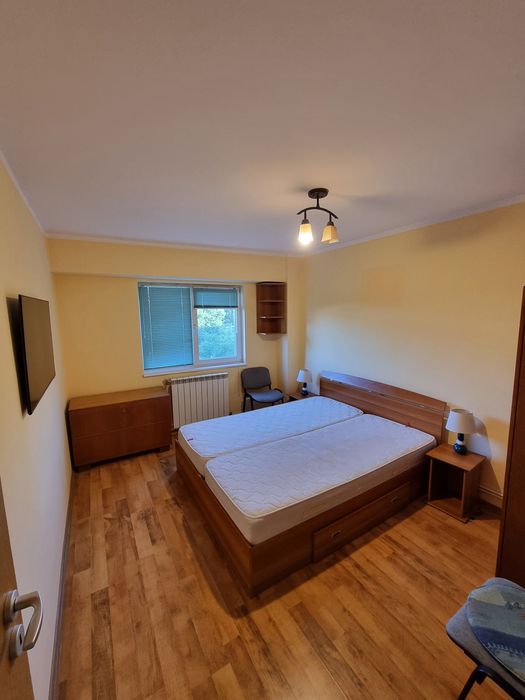 Apartament 4 camere de inchiriat în zona Dumbrava-Nord