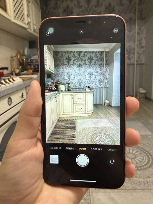 Продам iPhone XR, 128 gb
