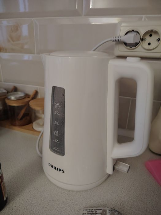 Чайник philips белый 1,7 л