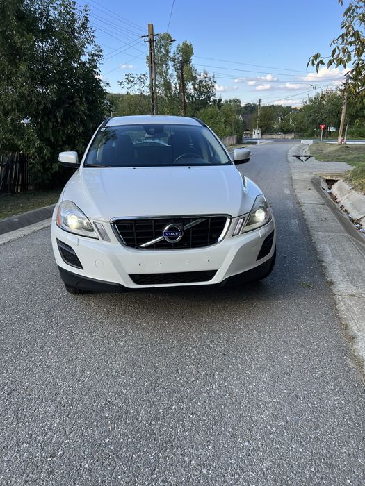 VOLVO XC60 2013 — imagine 4
