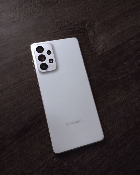Samsung Galaxy A73 5G 8GB/128GB Alb | Schimb cu iPhone 13