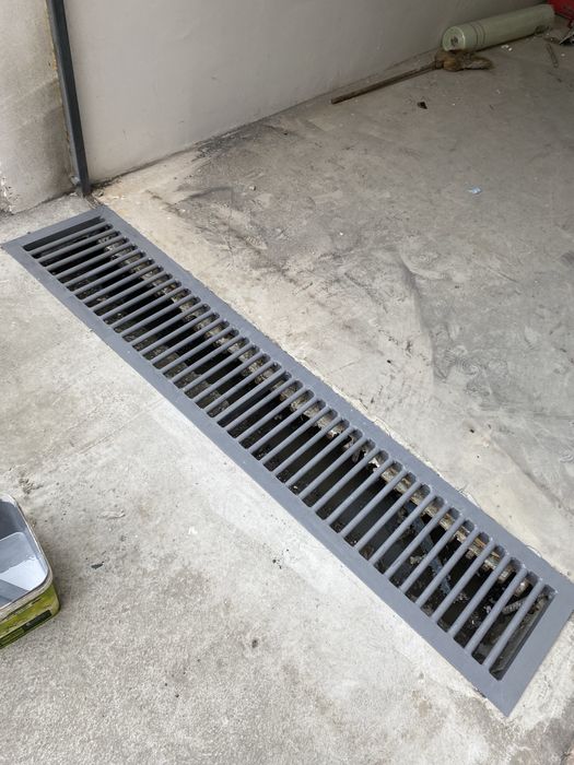 Изработка на метални конструкции - парапети, шахти, врати