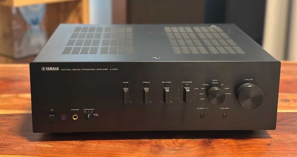 Amplificator Yamaha A-S701 Stereo impecabil ca nou
