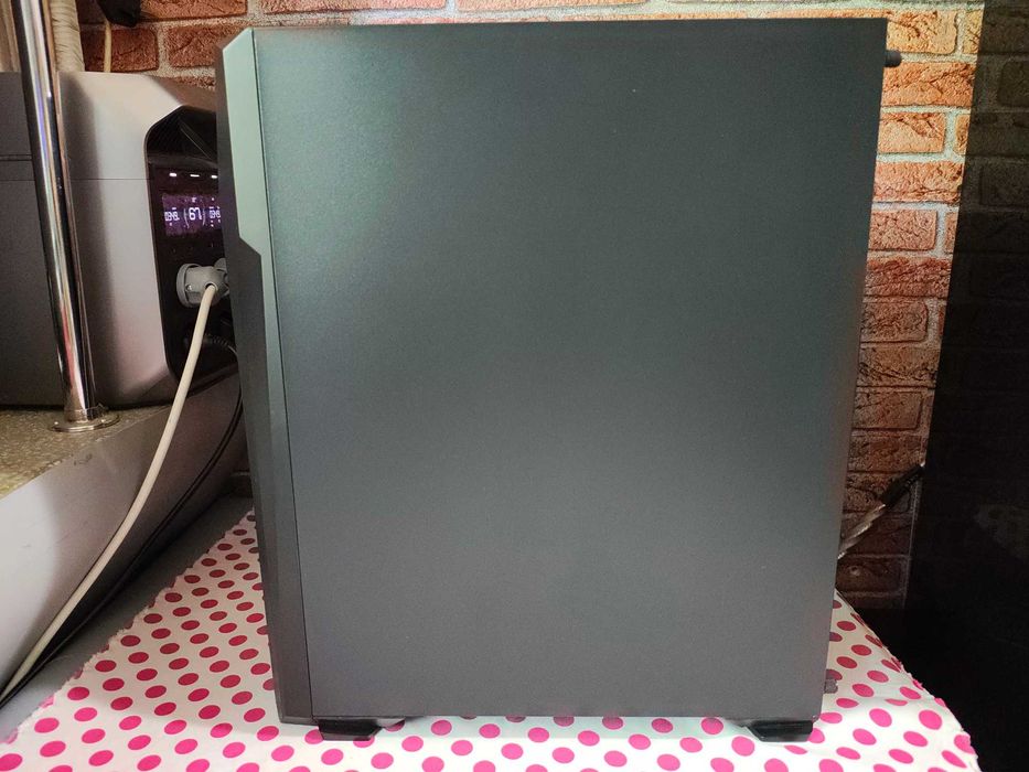 Carcasa PC Gaming Aqirys Canopus ARGB.