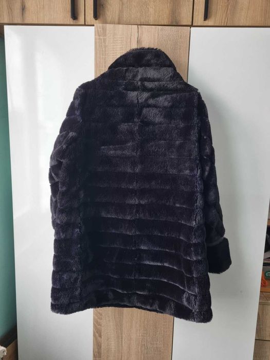 Двулицево дамско палто .Две палта в едно