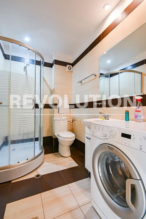 Дава се под наем Тристаен апартамент в София, Лозенец - 143 кв.м за 1000 € - Снимка #11