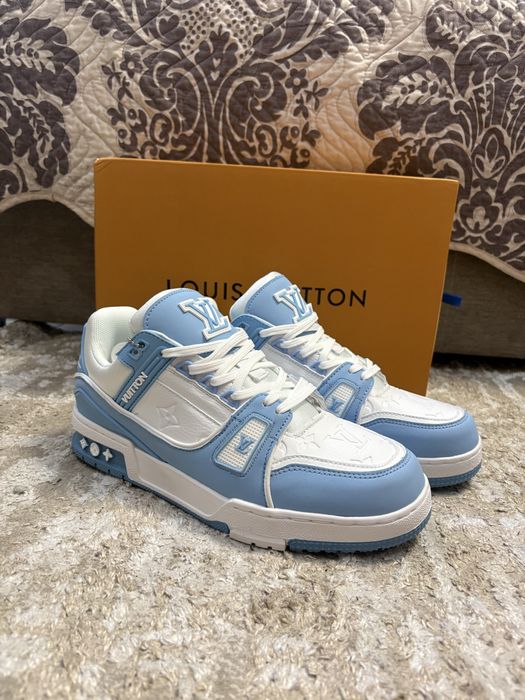 Louis Vuitton Trainer Navy Blue (42)