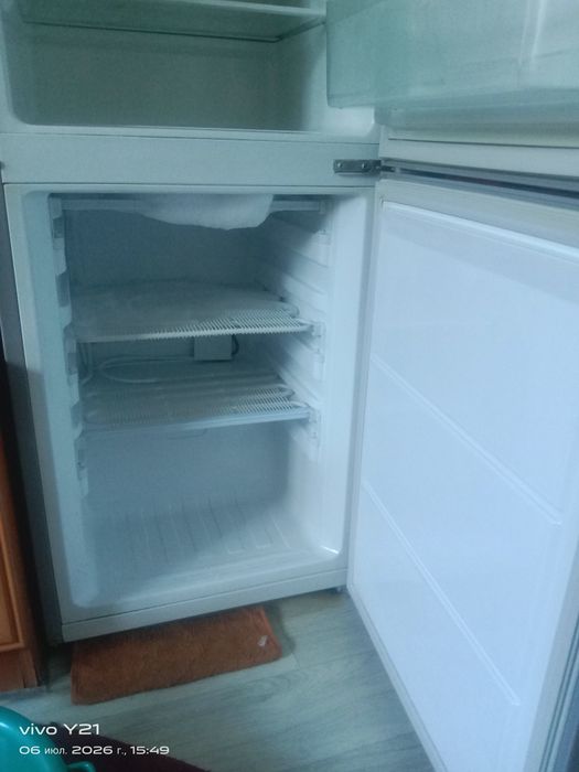 Продам холодильник