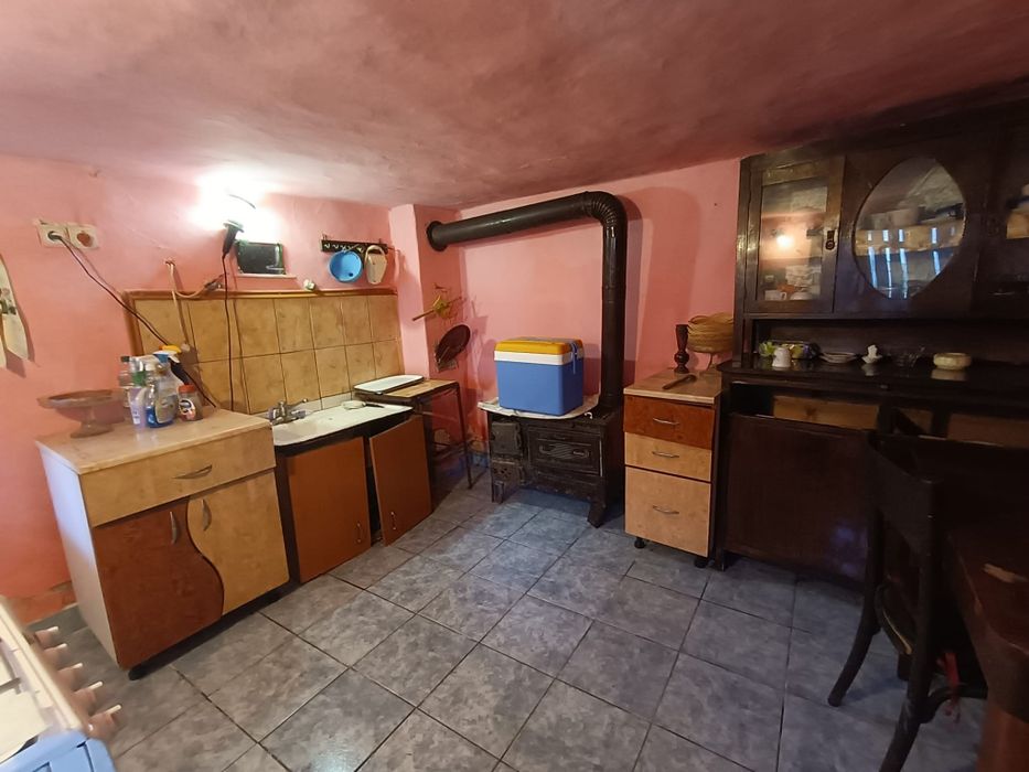 Casa 6 camere - beci / pod / garaj