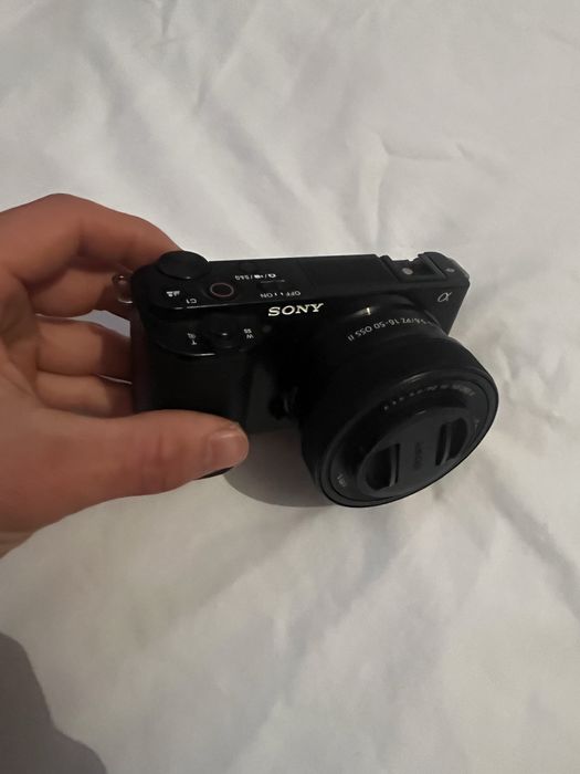 Sony ZVE-10, kit 16-50mm