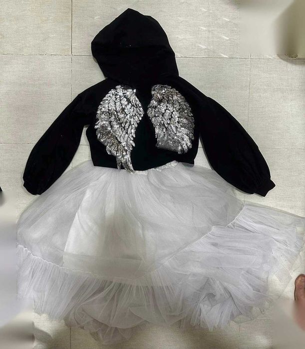 Нарядный комплект на девочку