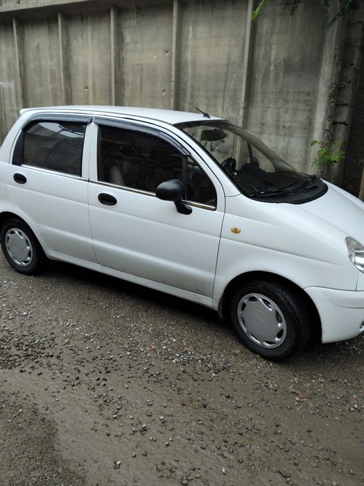 Продаю машину в хорошем состоянии