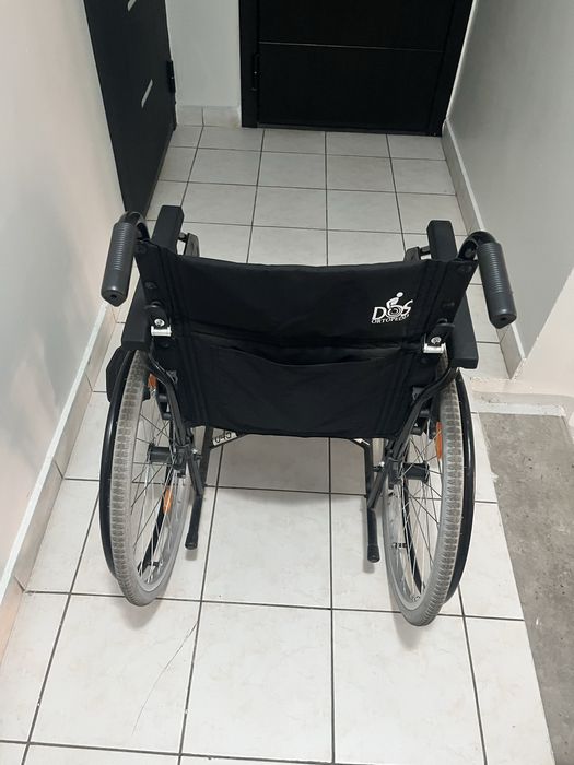 Продам инвалидную каляску в отличном состоянии