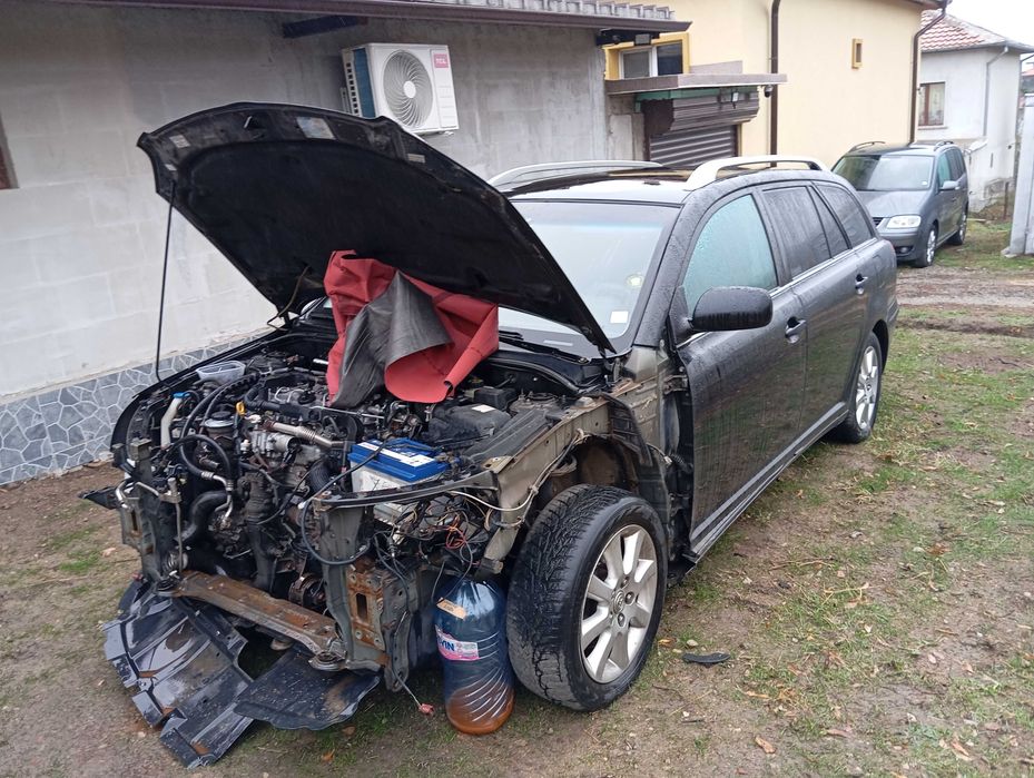 Тойота Авенсис дкат 2.2 177hp
