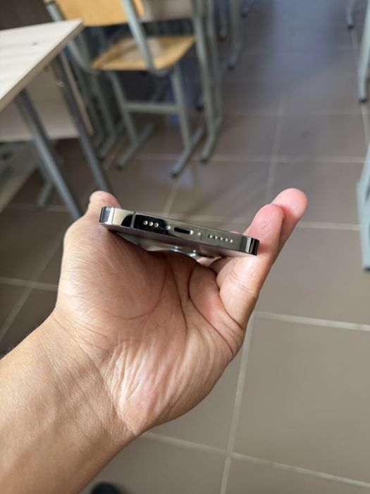 Айфон 12 про 256гб обмен с мой дп