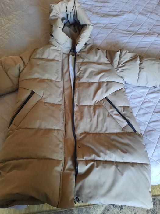 Пуховик в хорошем состоянии