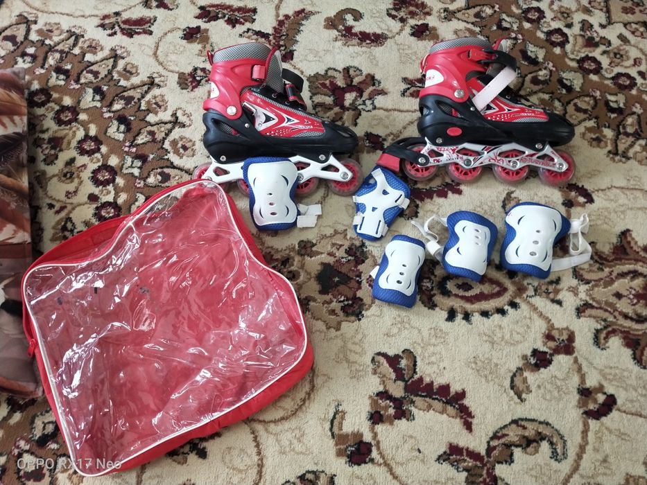 Продам ролики ..