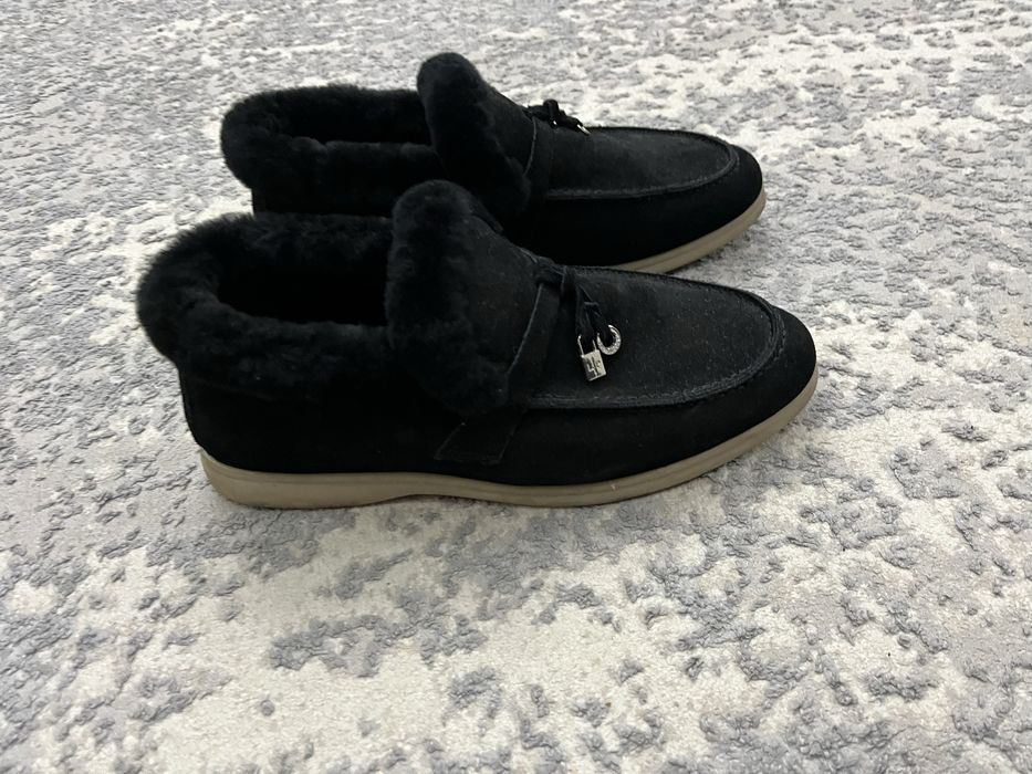 Продам Loro Piana