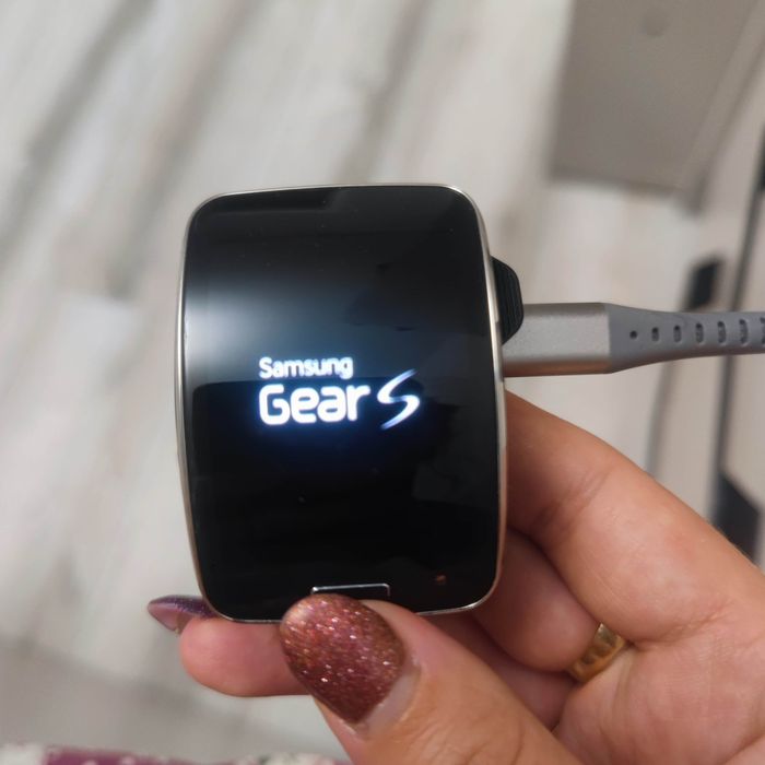 Часы samsung gear s часы 50 мм смарт от самсунг sim регистрация есть