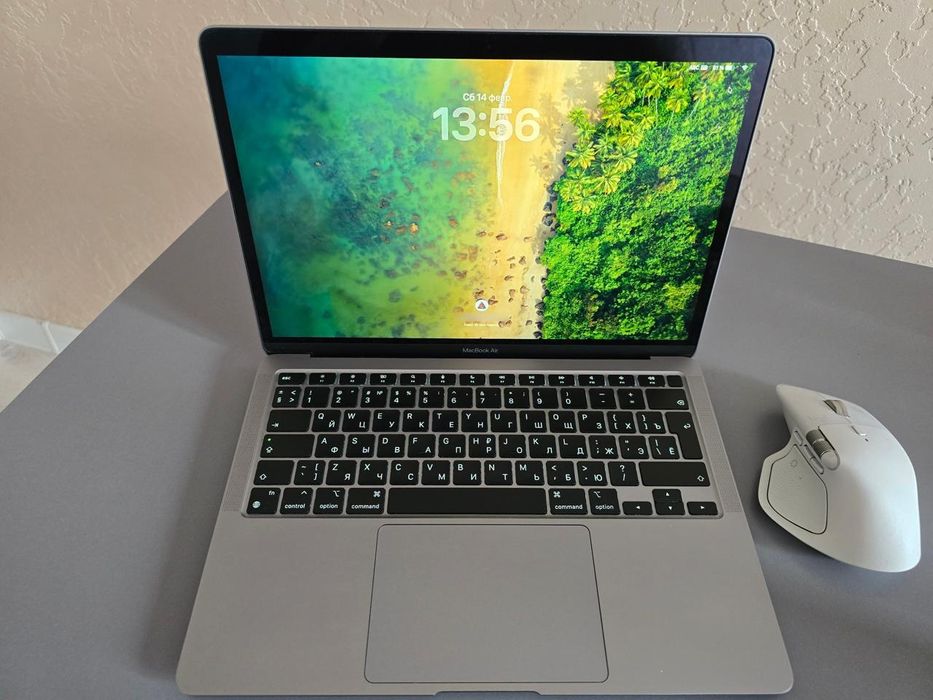 MacBook Air M1 2020 с ру раскладкой