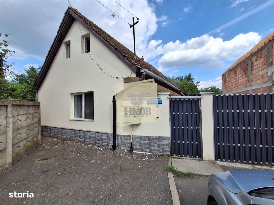 Casa individuala cu 5 camere si terasa inchisa