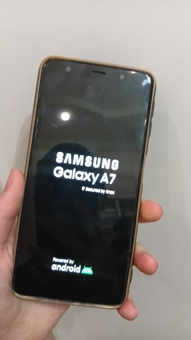 Самсунг галакси а7 2018год 64gb