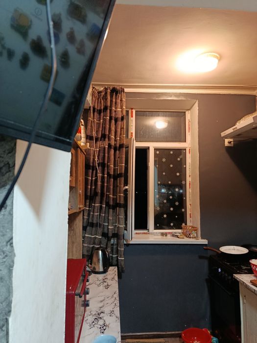 2/2/4 кирпич 56 кв.м. Ул. Нилуфар! 44000